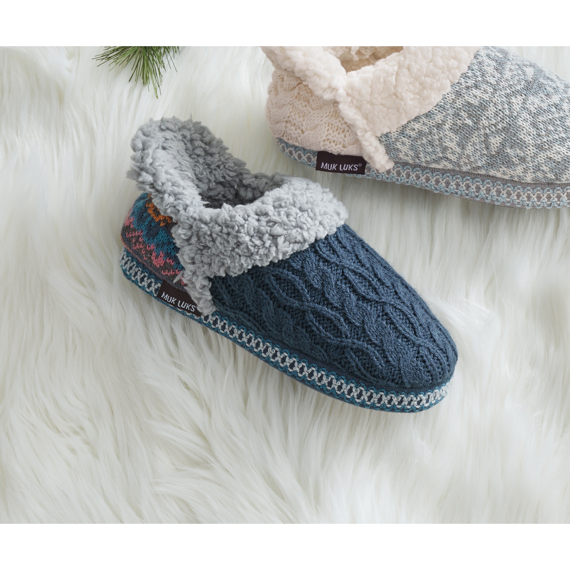 MUK LUKS Women's Magdalena Slipper
