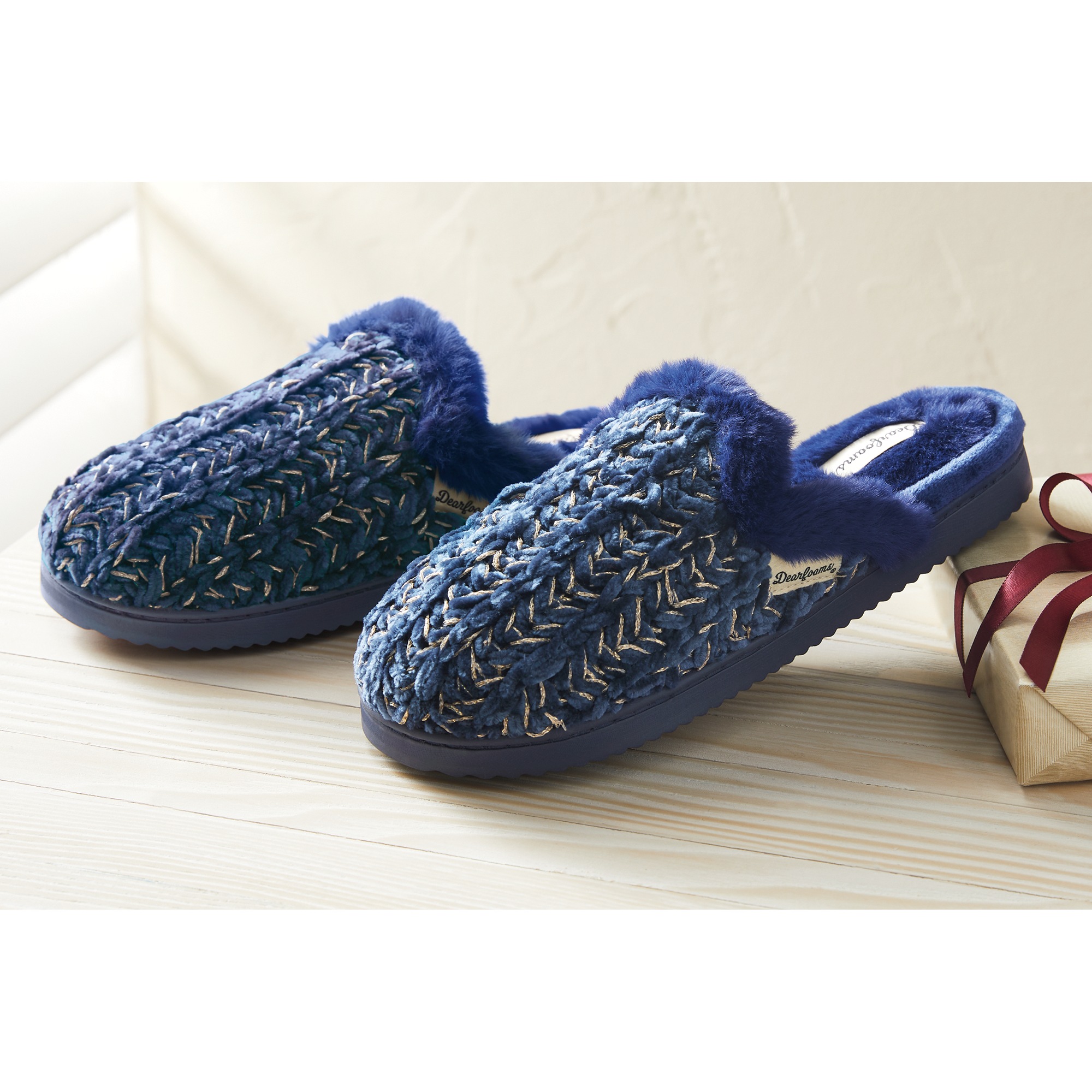 Dearfoams Paris Chenille Shaped Tab Scuff