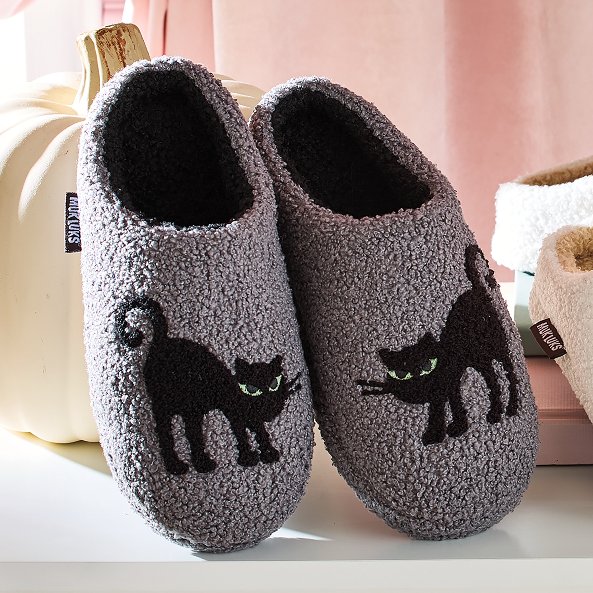 MUK LUKS Women's Halloween Slipper