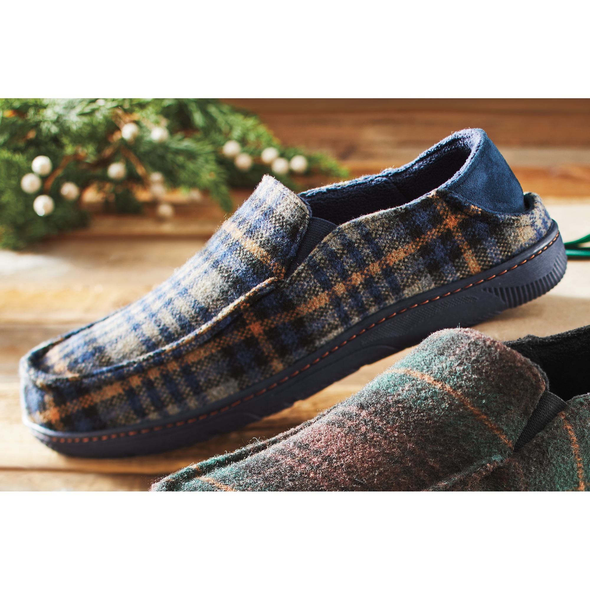 MUK LUKS Owen Plaid Slipper