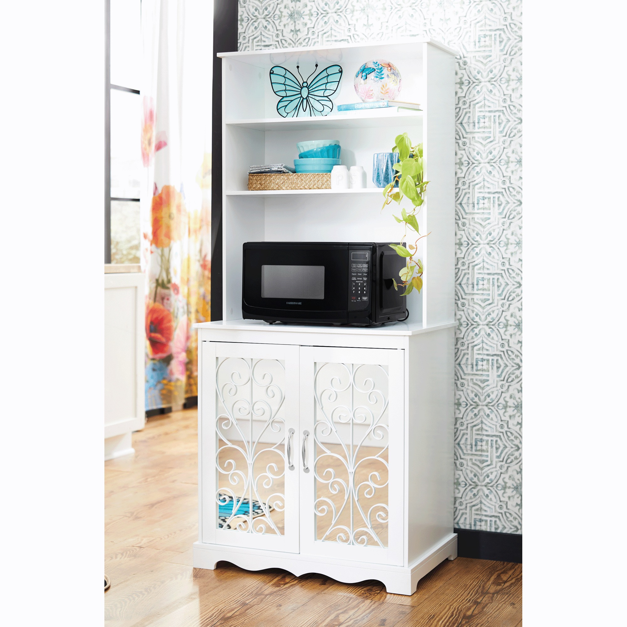 Choice of 3 Lit Glass Spring Orbs