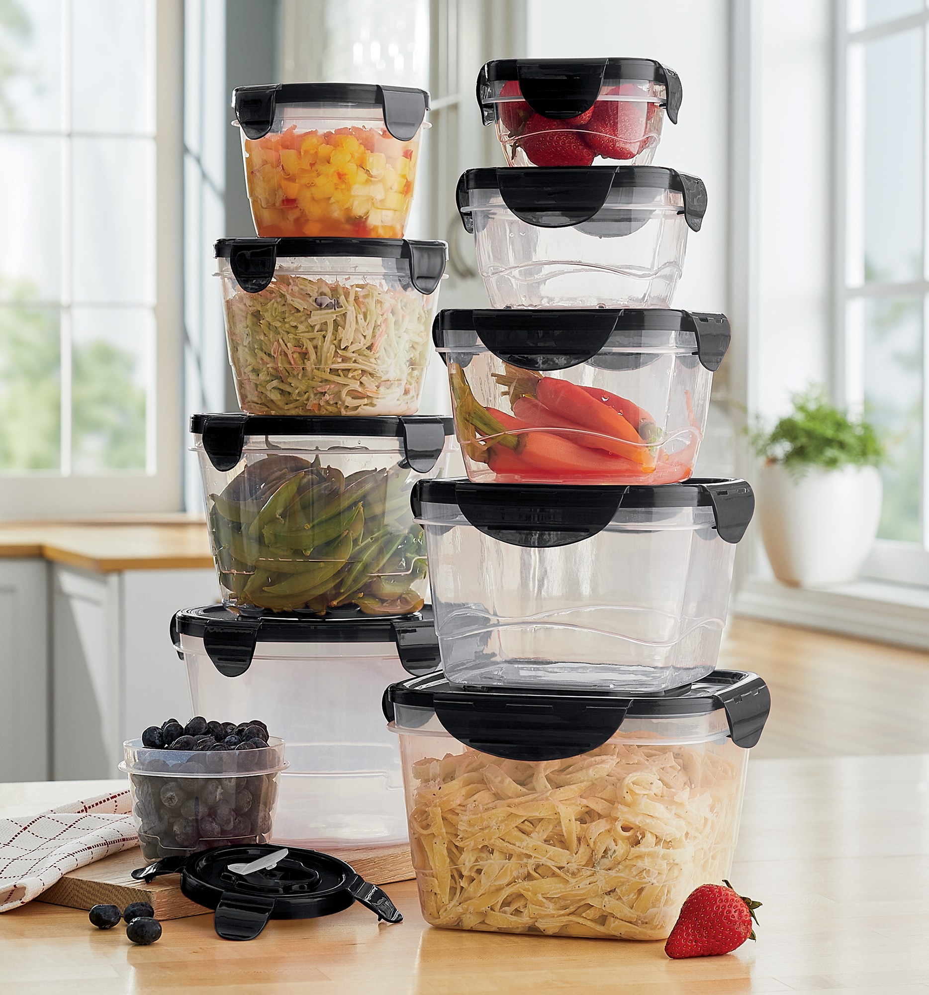 Chef Tested 20-Piece BPA-Free Food Storage Set with Snap-Lock Lids 6 Chef Tested 20-Piece BPA-Free Food Storage Set with Snap-Lock Lids