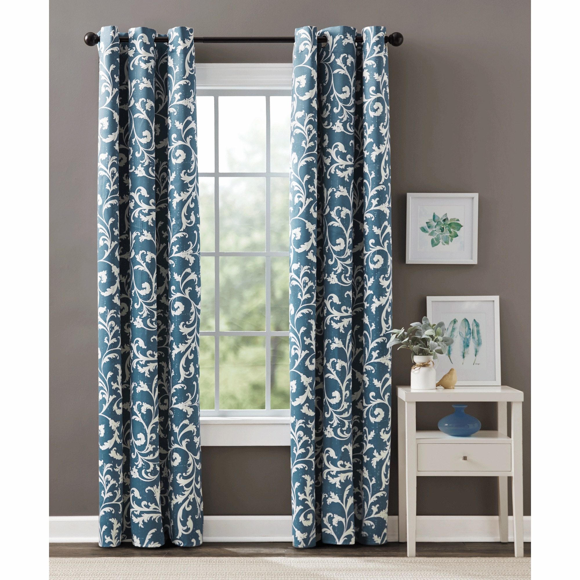 Scroll Blackout Panel