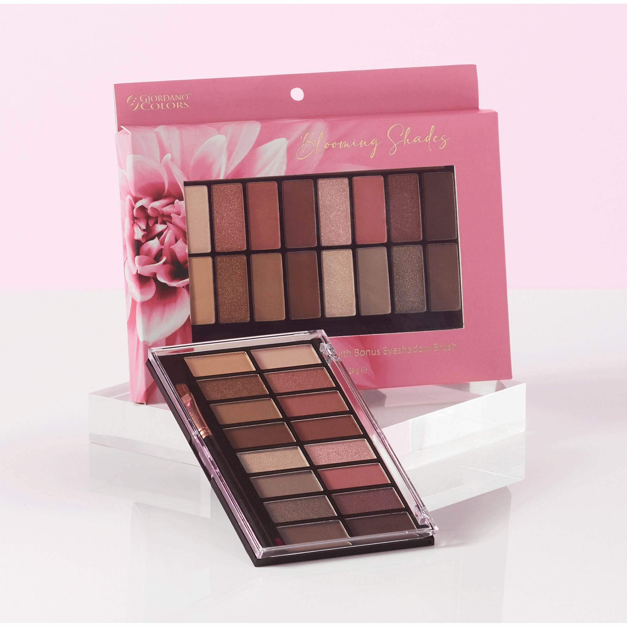 Michael Giordano Blooming Shades Eyeshadow Compact