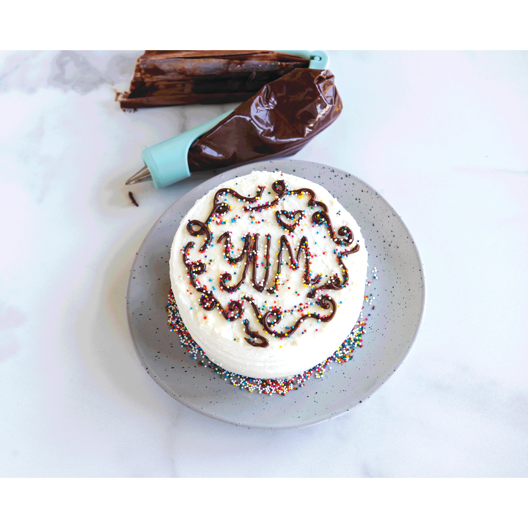 Nordic Ware EâZ Deco Icing Pen 6 Nordic Ware EâZ Deco Icing Pen