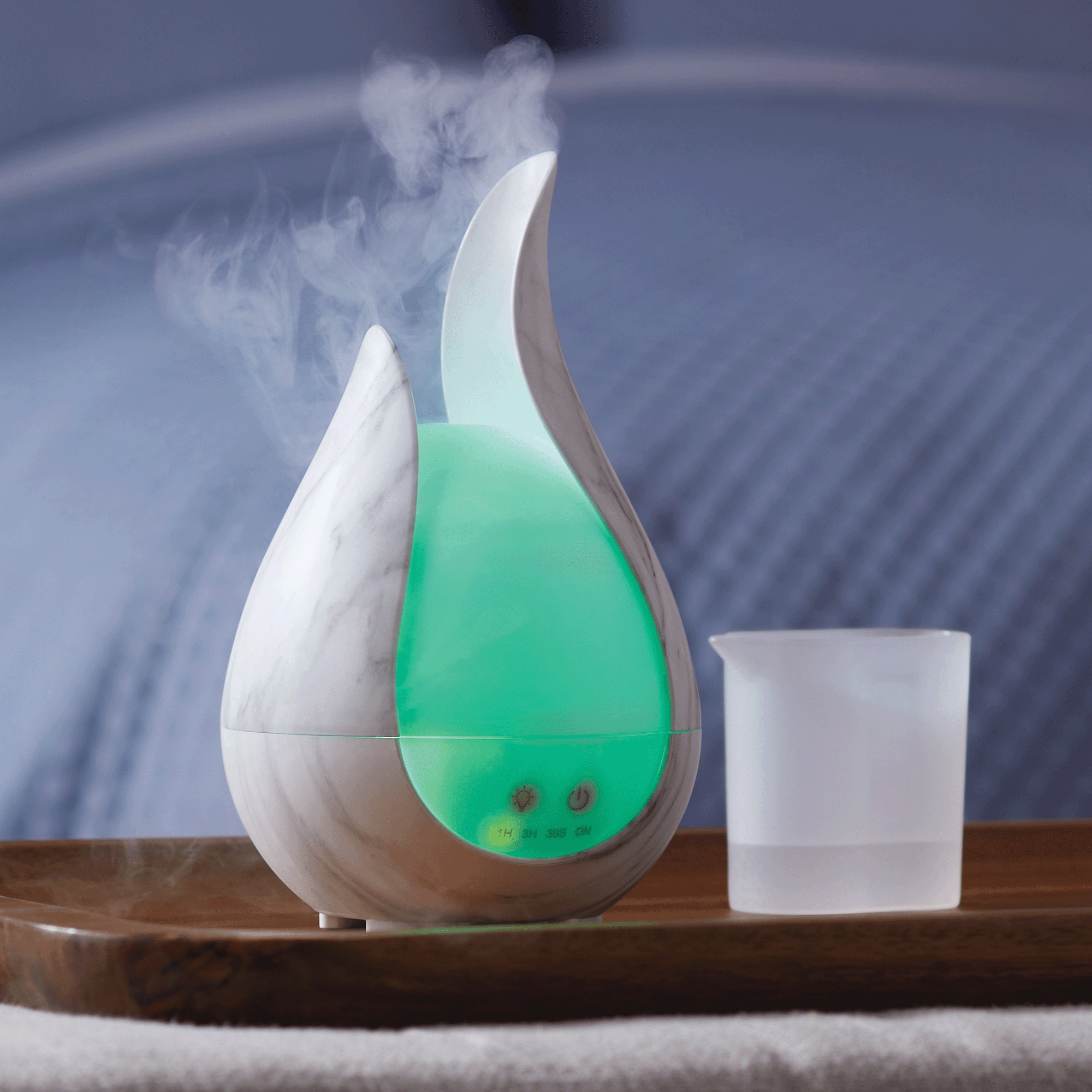 Color-Changing Faux-Marble Aroma Diffuser