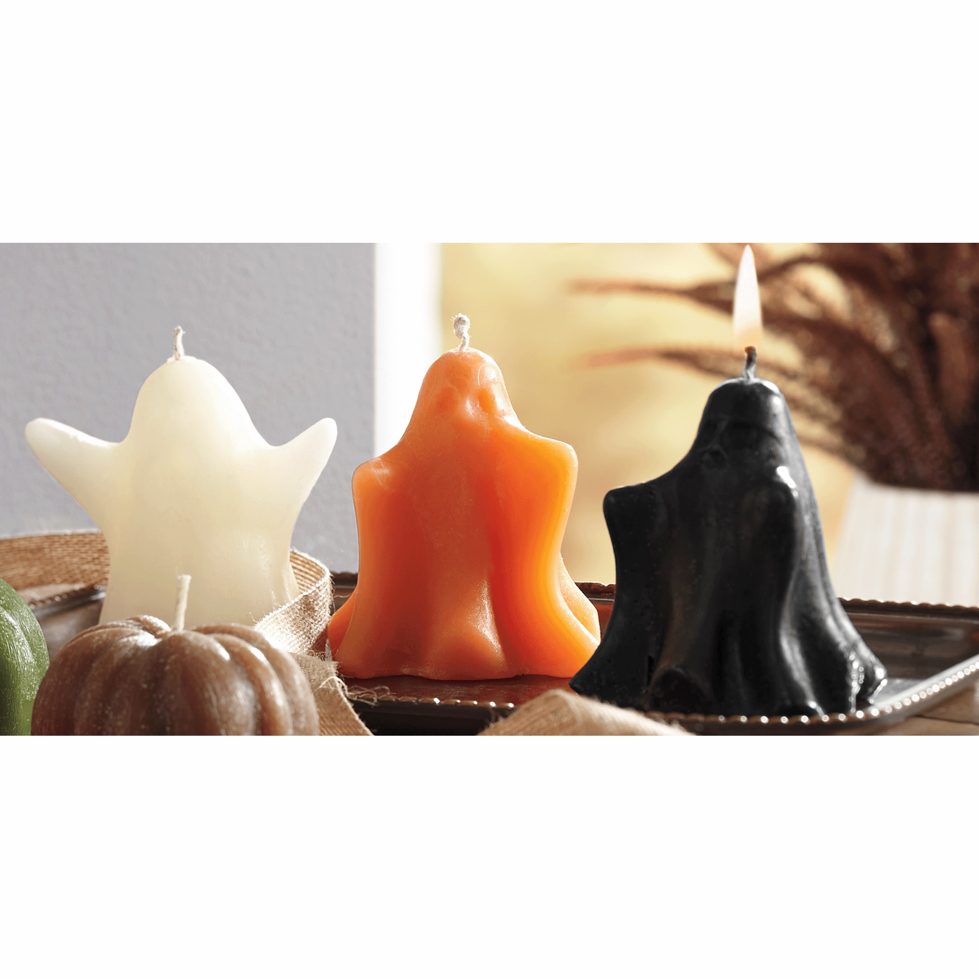 Seasonal Figural Candle Set