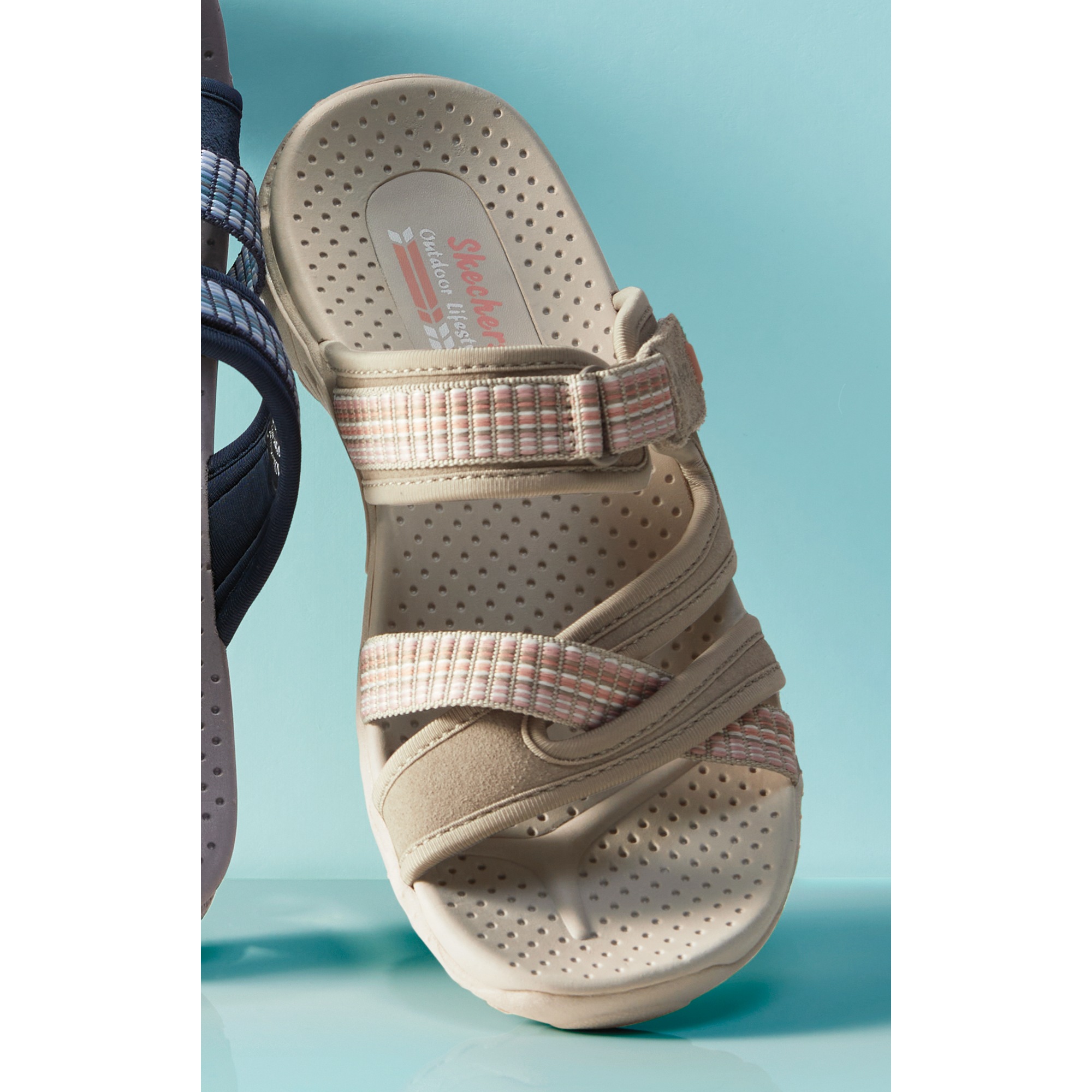 Skechers Women's Reggae Color Full Slide