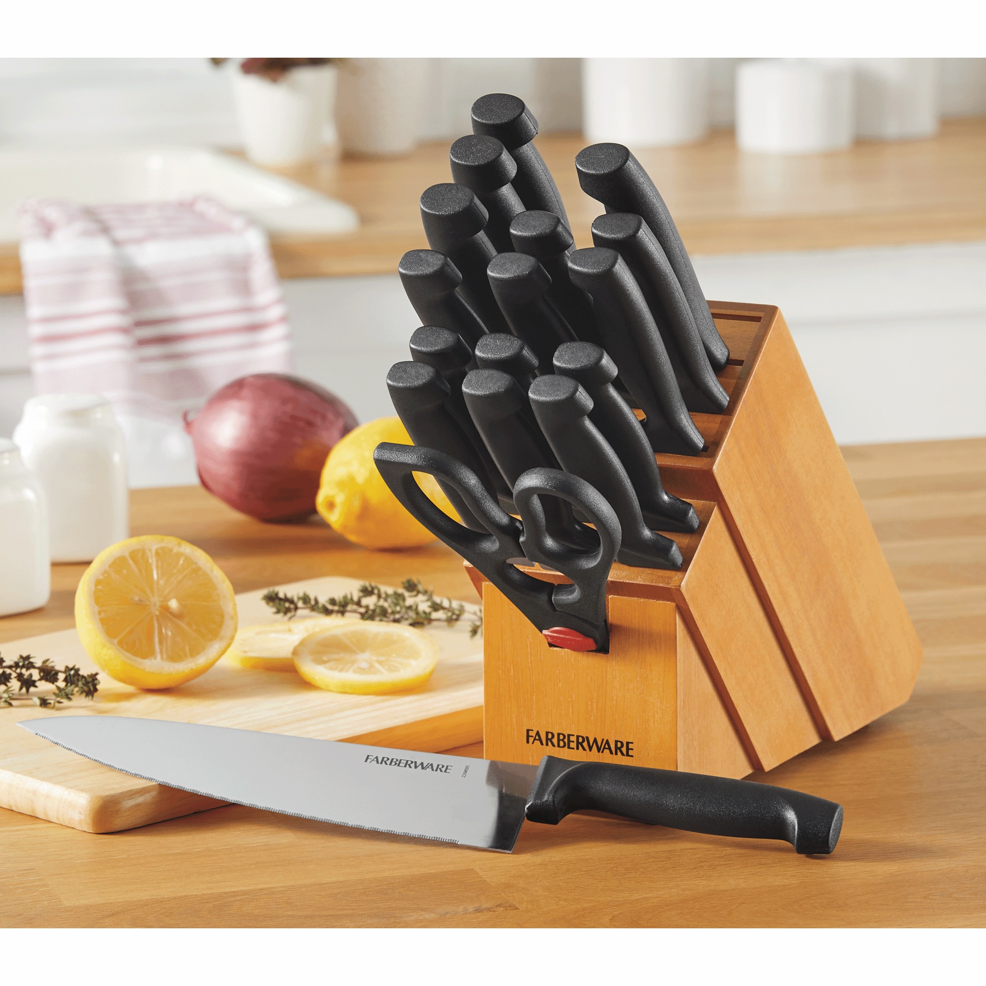 Farberware 18-Piece Cutlery Set with Block