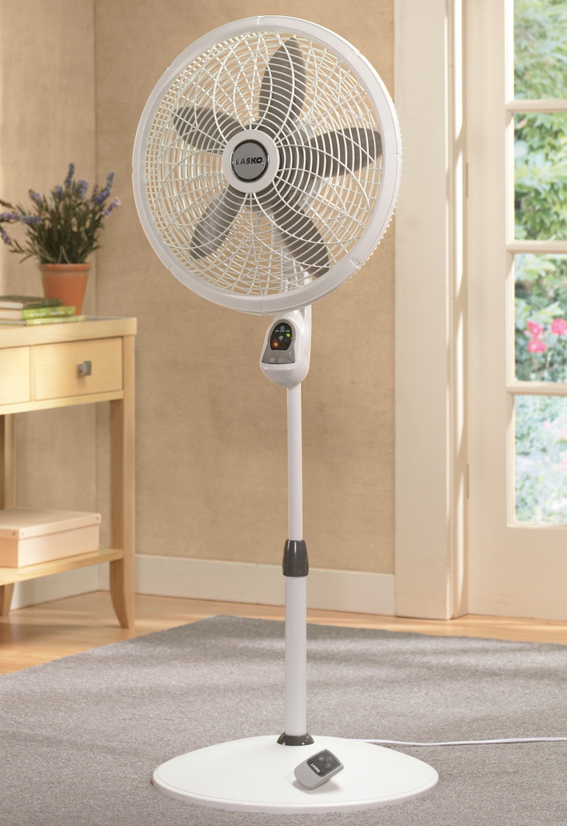 Lasko Pedestal Fan with Remote 3 Lasko Pedestal Fan with Remote