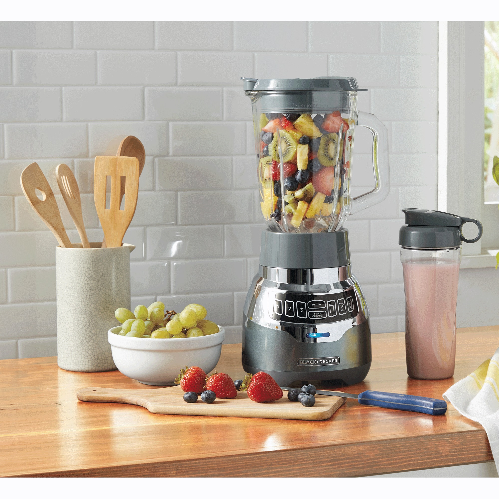 Black + Decker Power Crush Digital Quiet Blender