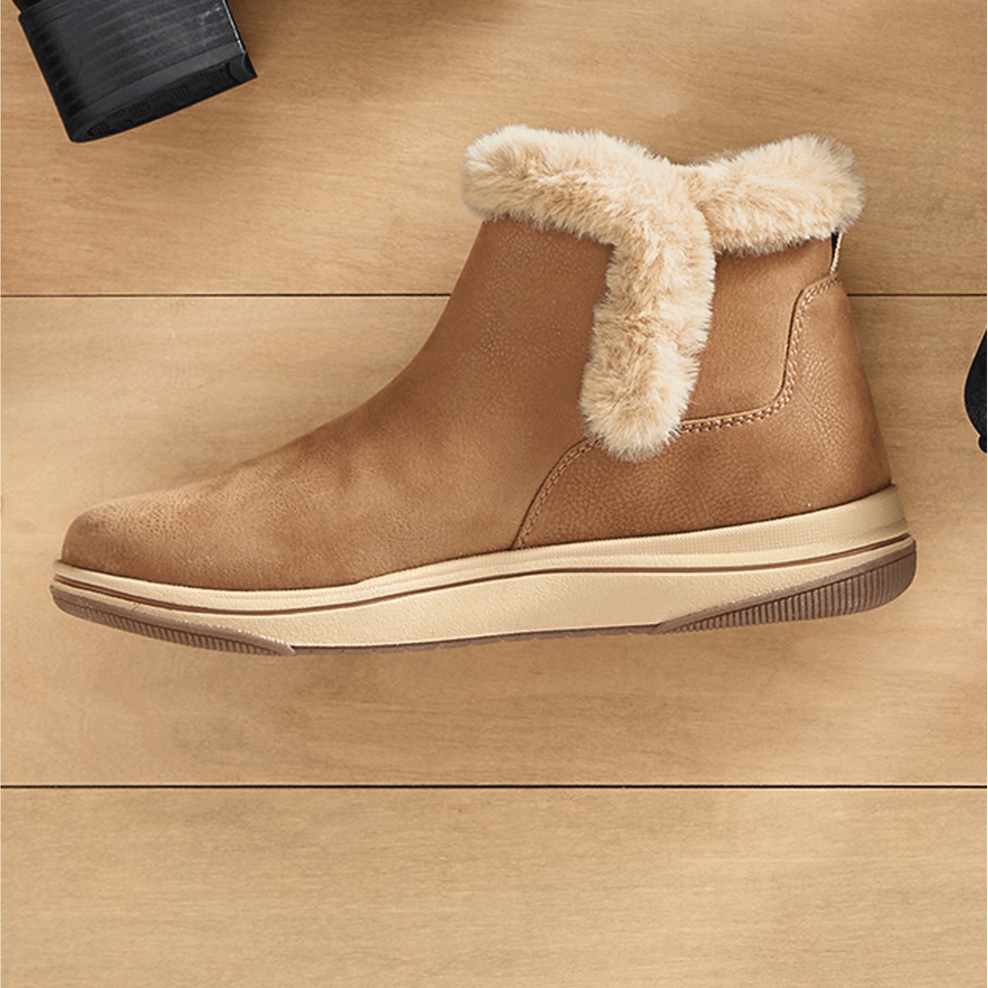 Clarks Breeze Faux-Fur Bootie 4 Clarks Breeze Faux-Fur Bootie