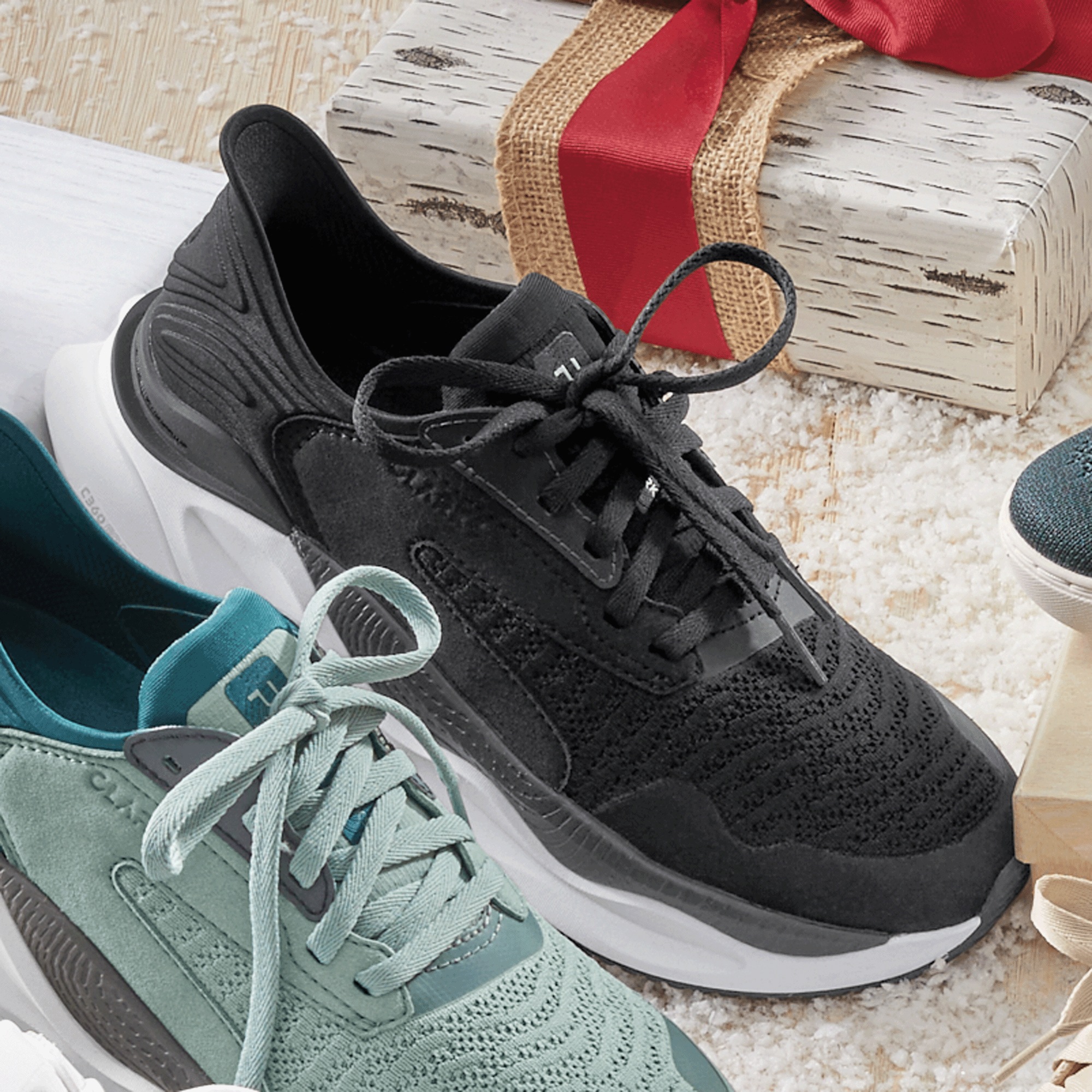 Clarks Women's Pace Lace-Up