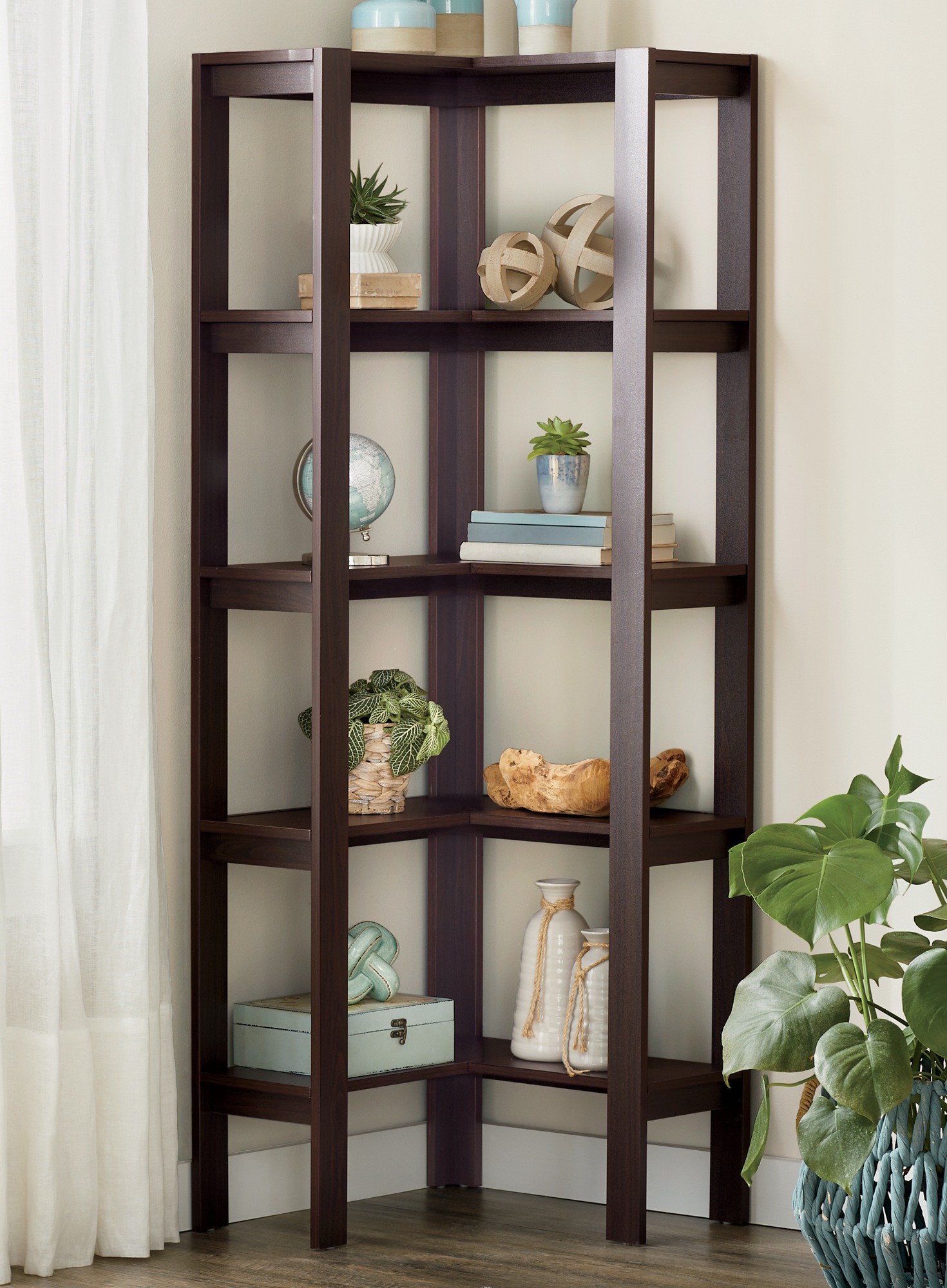 Open Corner Shelf