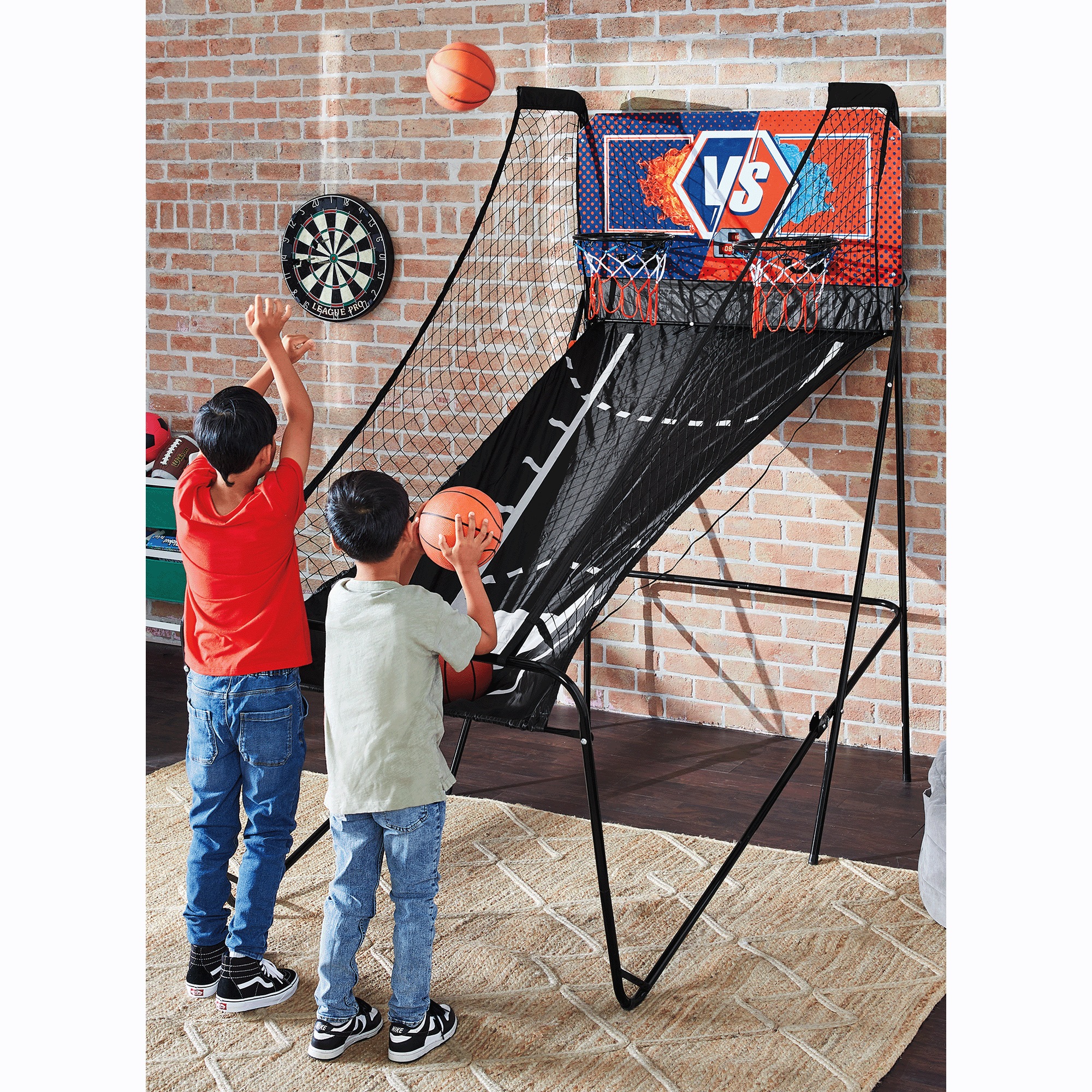 Foldable 2-Player Basketball Game