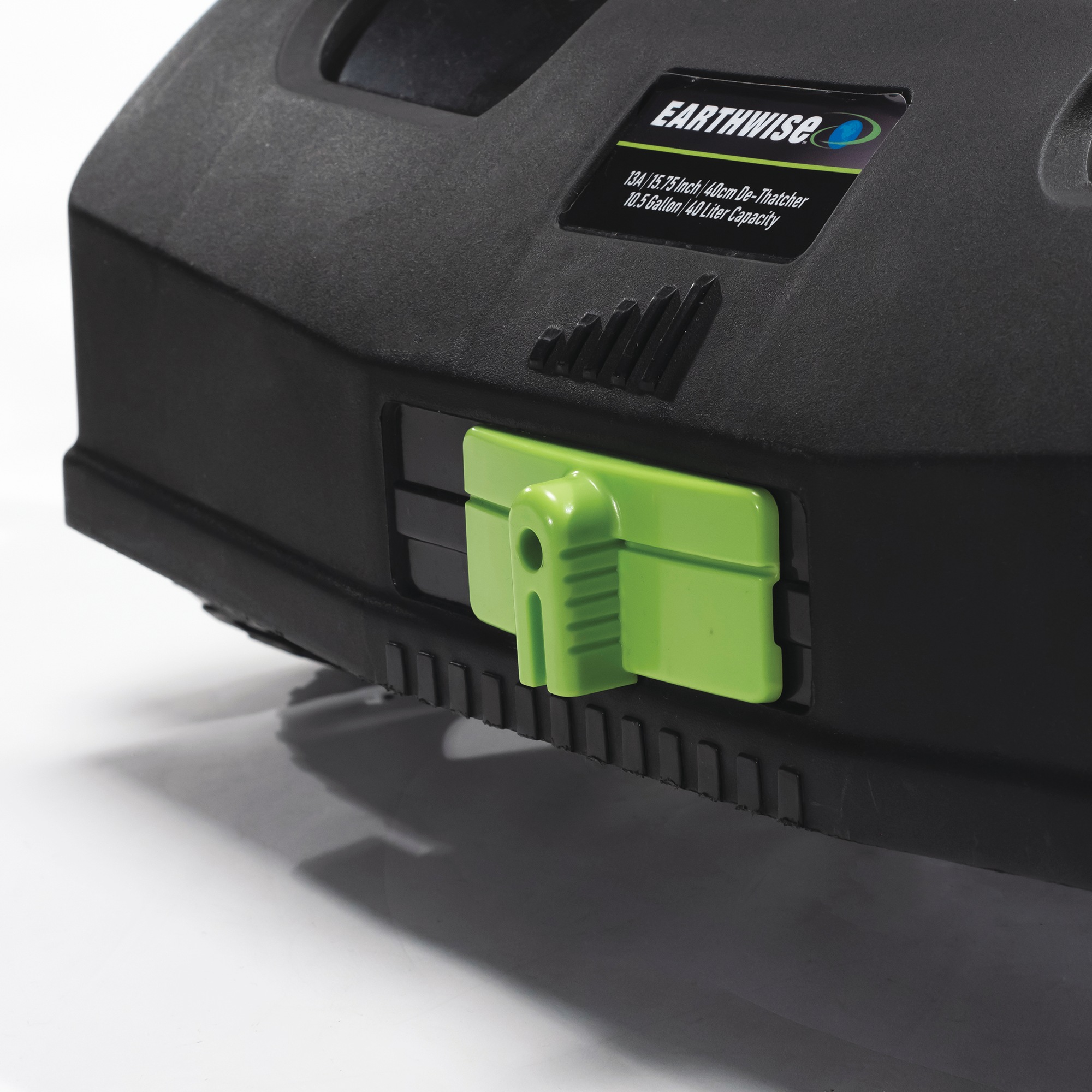 Earthwise 16" Corded Electric Dethatcher 7 Earthwise 16" Corded Electric Dethatcher