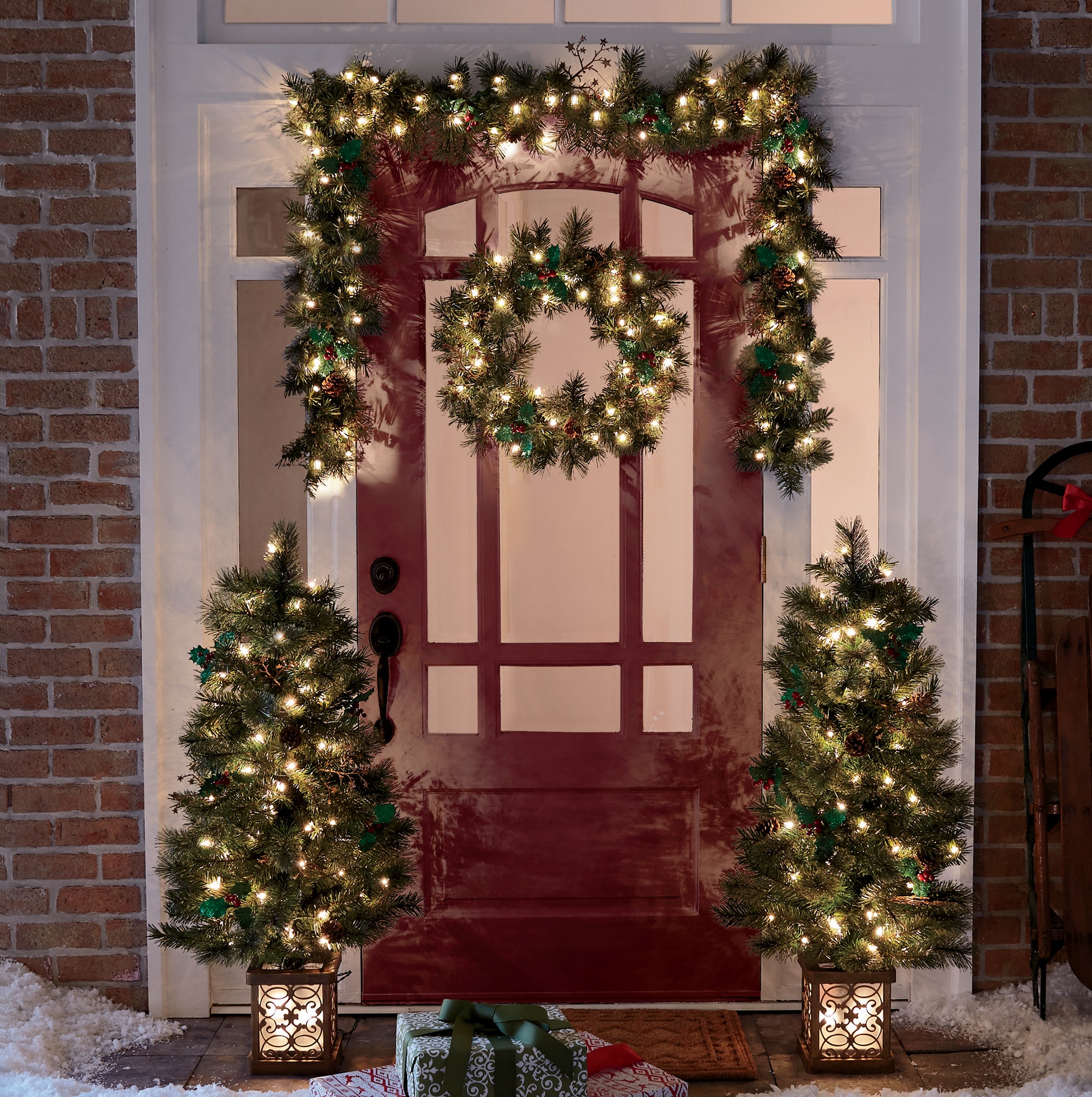 6-Piece Pine Lighted Faux-Greenery Set