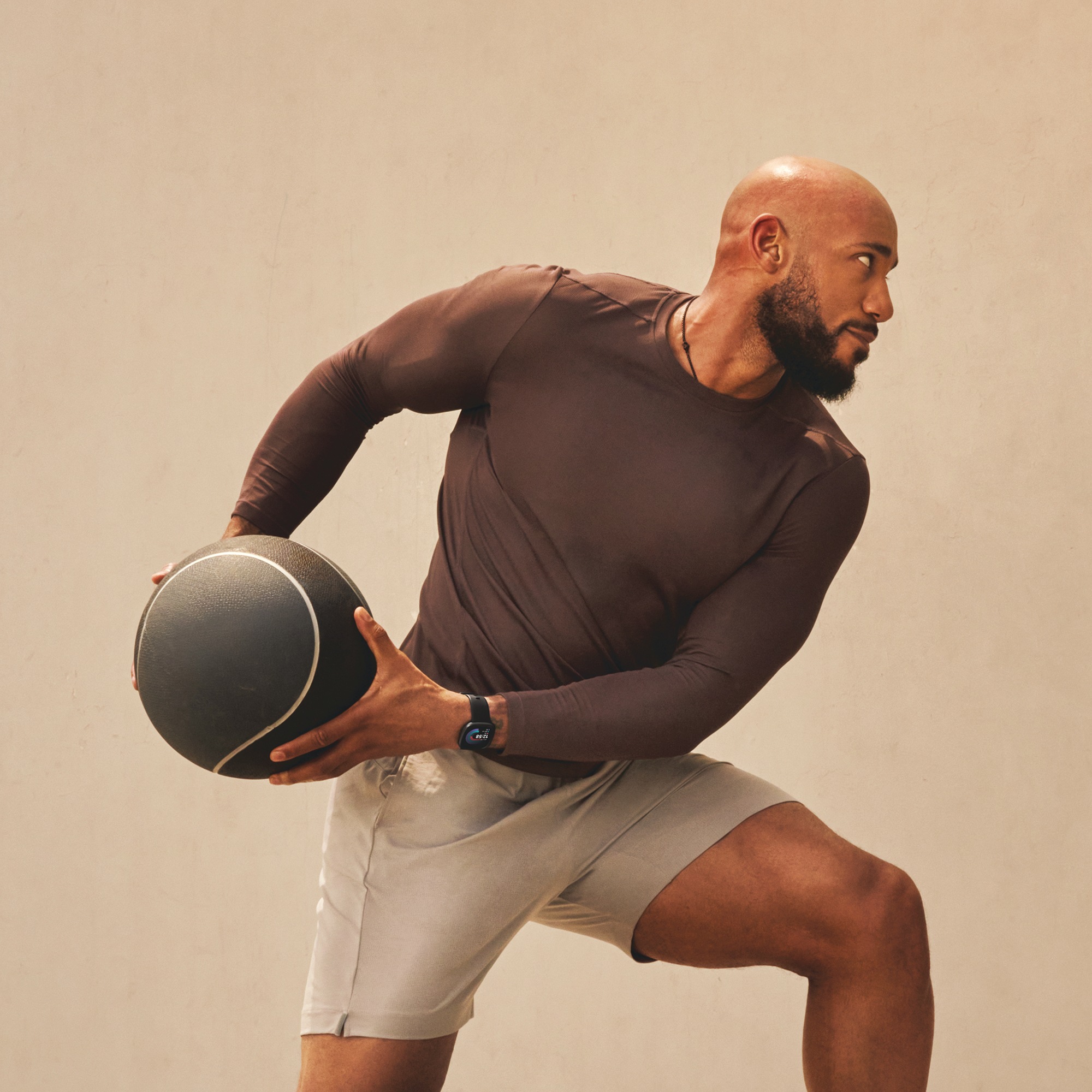 Fitbit Versa 4 Smartwatch 5 Fitbit Versa 4 Smartwatch