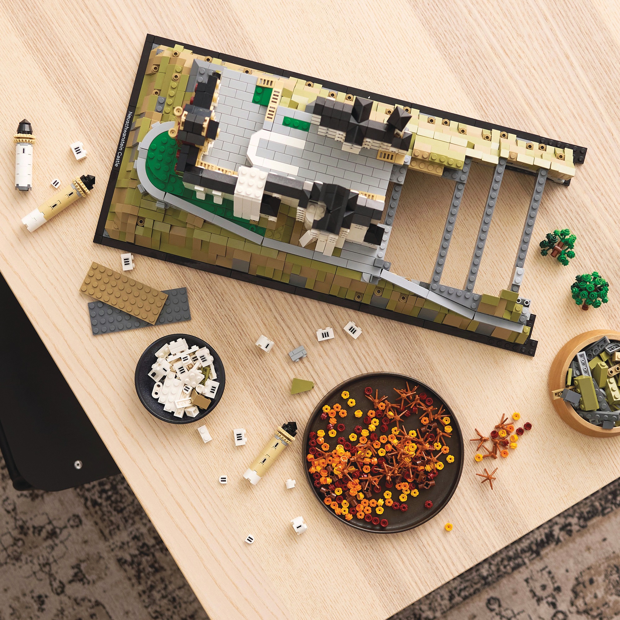 LEGO Architecture Neuschwanstein Castle 9 LEGO Architecture Neuschwanstein Castle