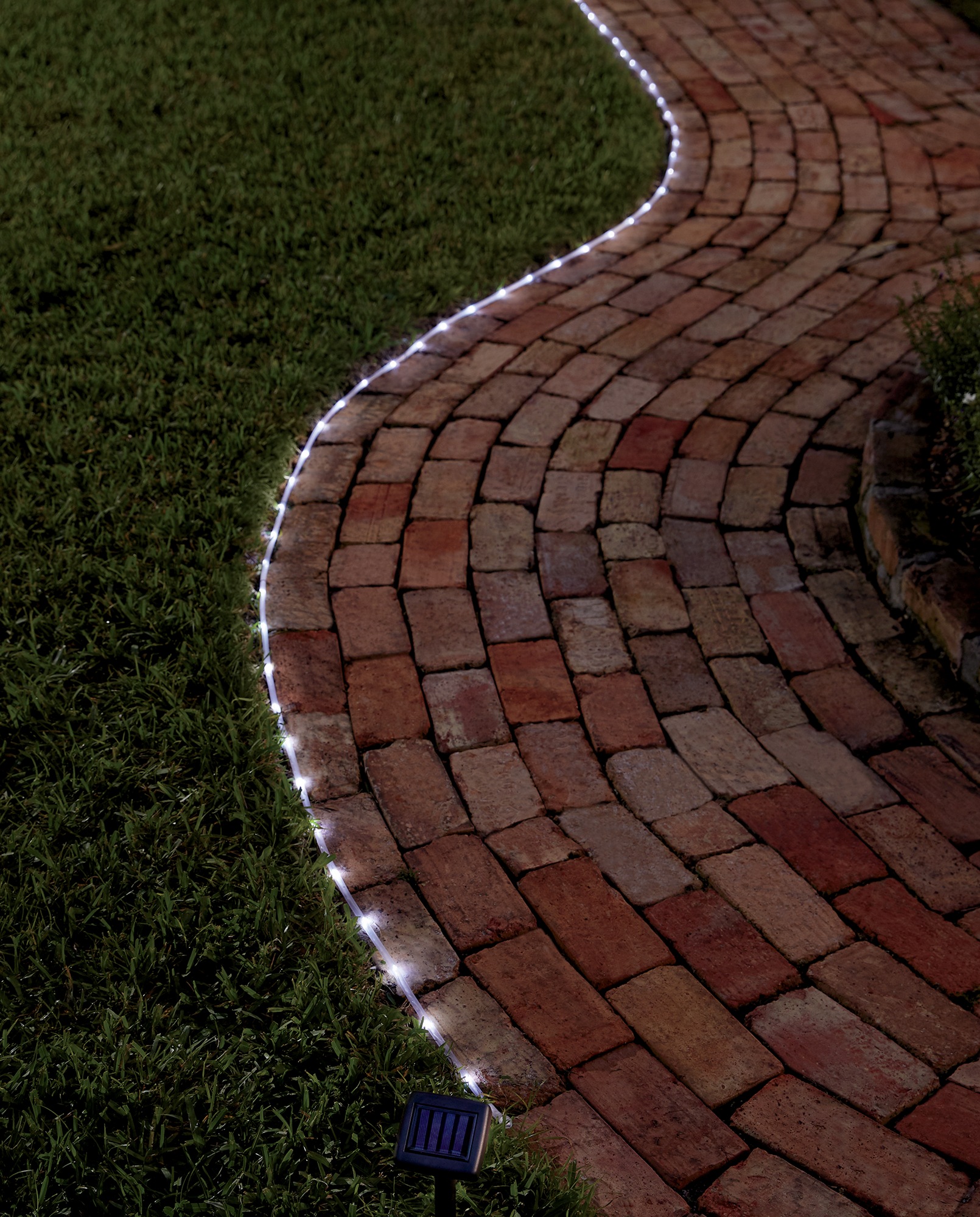 Solar Rope Lighting 4 Solar Rope Lighting