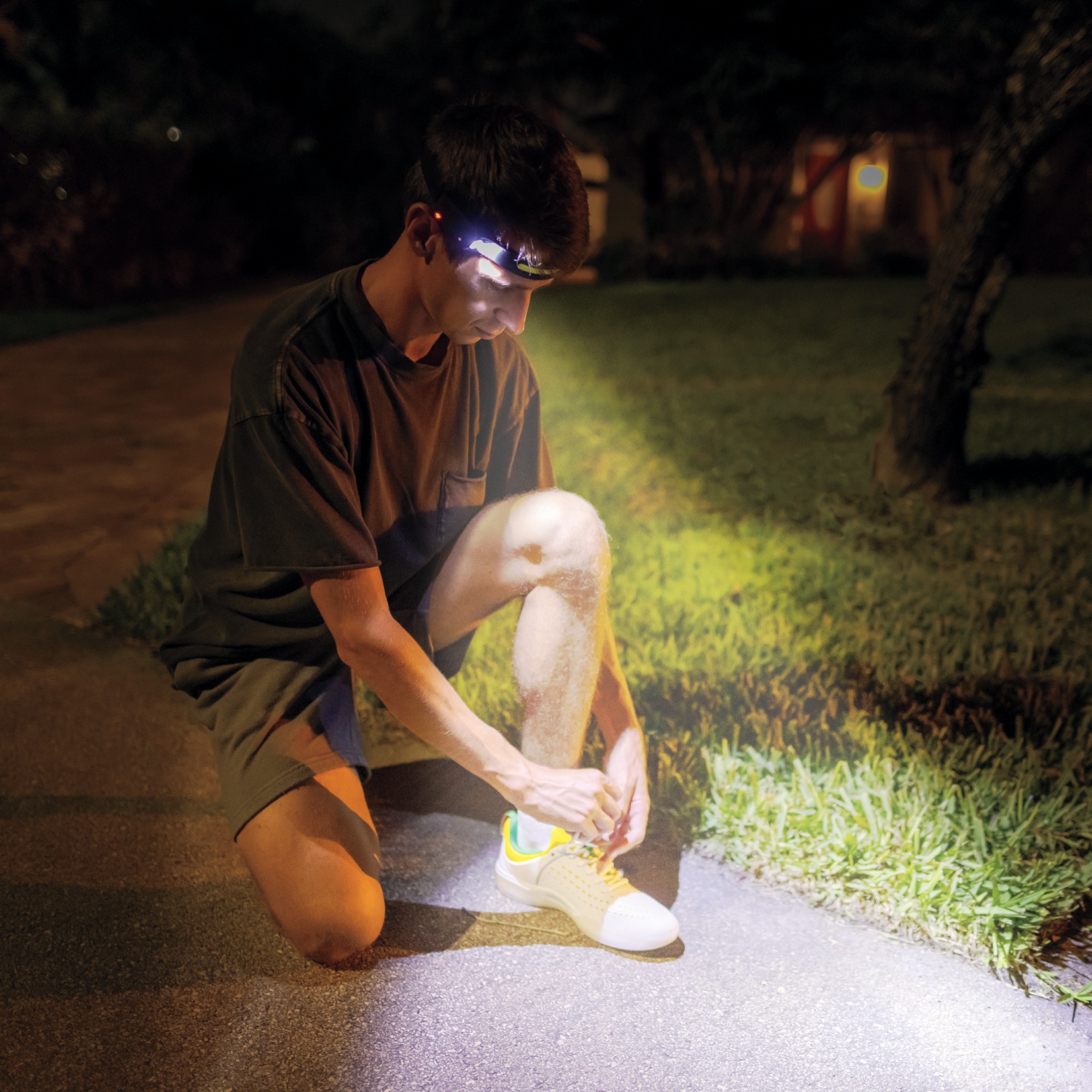 Max Blast 2-in-1 Duo Headlight 9 Max Blast 2-in-1 Duo Headlight