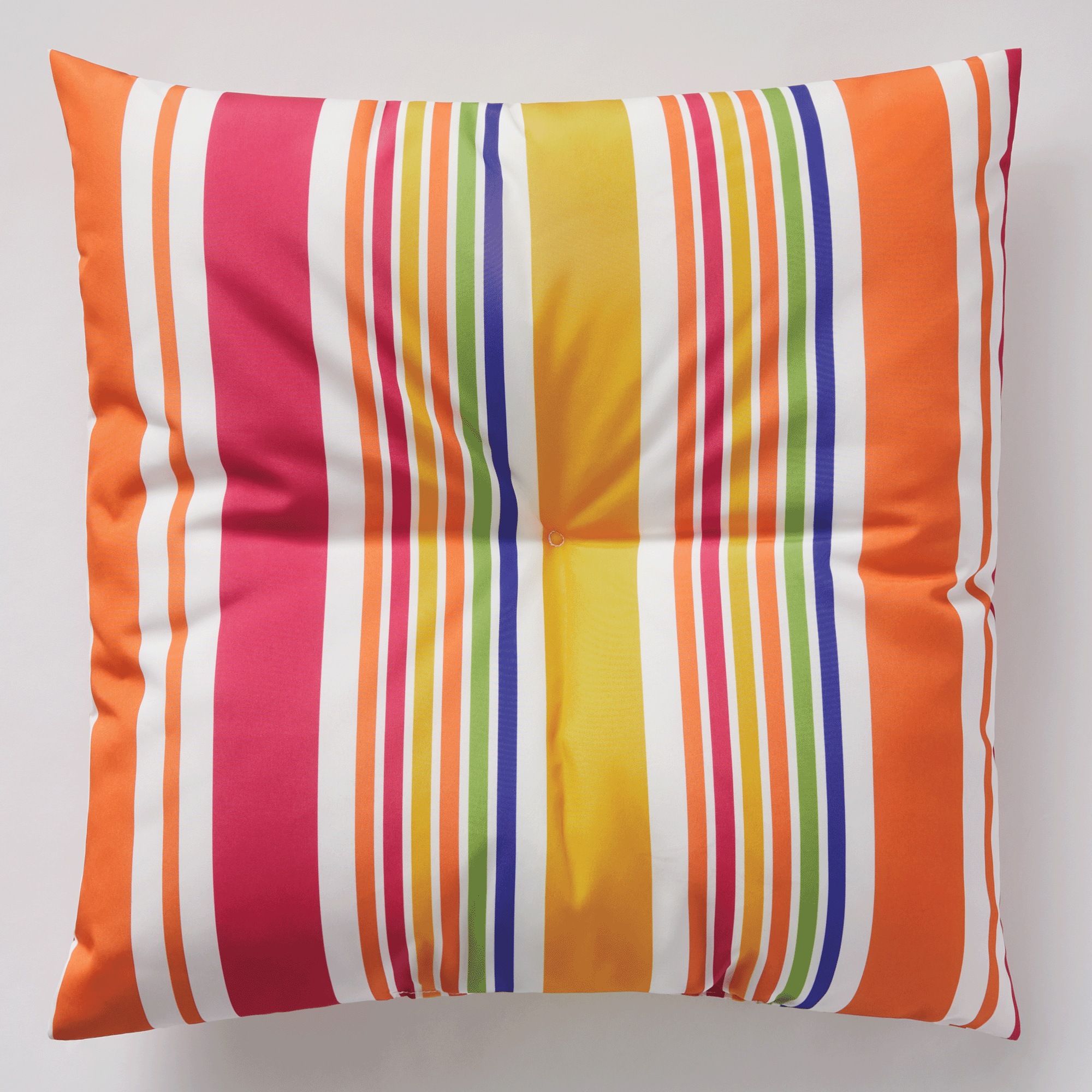 Button-Tufted Outdoor Pillow 10 Button-Tufted Outdoor Pillow